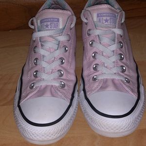 Pink Converse All Stars